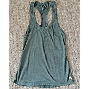 Vuori Lux Performance Tank Top Womens XS Green Racerback Lightweight Sports
